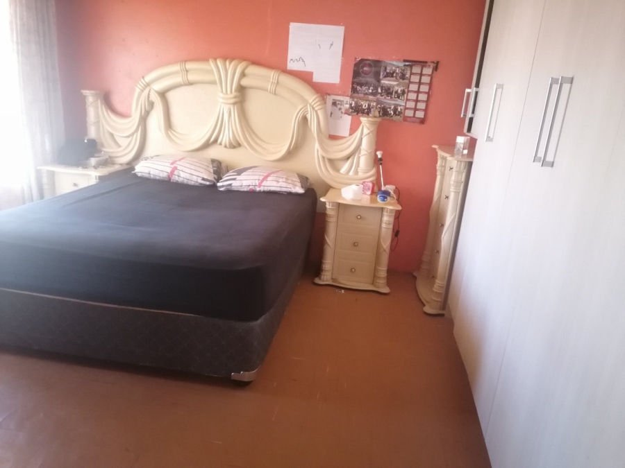 2 Bedroom Property for Sale in J B Mafora Free State